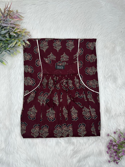 Dark Sienna Printed Cotton Square Neck Elastic Pleated Nighty Free Size Short Sleeve (Suits for bra size 34″- 40″ | 54-56 inch length)
