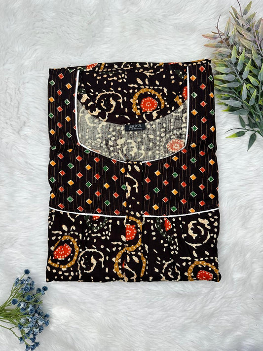 Dust Storm Printed Mix N Match Square Neck Pleated Cotton Nighty With Centre -8″ Zip Short Sleeve Free Size (Suits for bra size 34″- 40″ | 54-56 inch length )