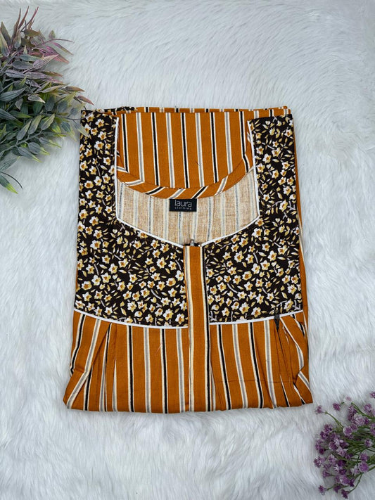 Saddle Brown and Onyx Printed Square Neck Pleated Pure Cotton Feeding Nighty With Two Side Vertical Zip and Single Centre Zip Free Size Short Sleeve (Suits for bra size 34″- 40″ | 54-56 inch length)