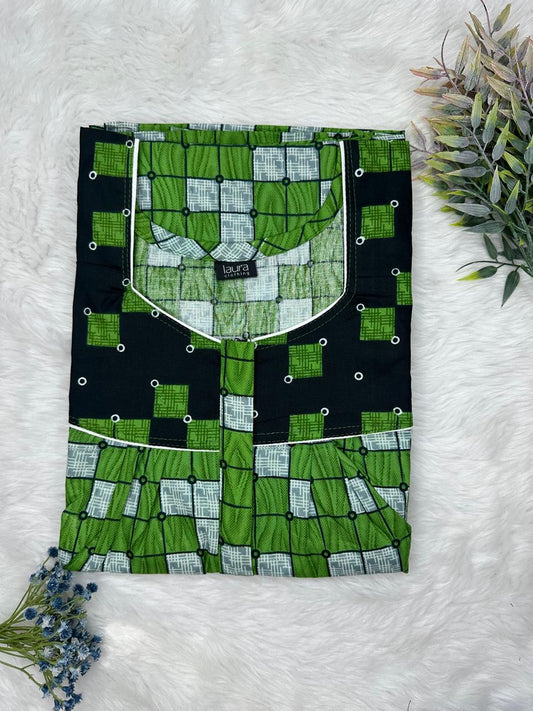 Sap Green Printed Mix N Match Square Neck Pleated Cotton Nighty With Centre -8″ Zip Short Sleeve Free Size (Suits for bra size 34″- 40″ | 54-56 inch length )