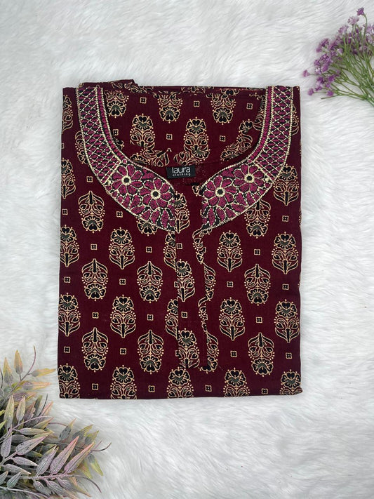 Dark Sienna Printed Normal Zip Pure Cotton Matching Neck Embroidery Nighty Free Size Short Sleeve (Suits for bra size 34″- 40″ | 54-56 inch length)